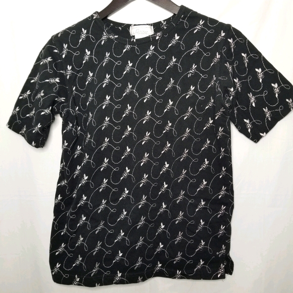 EATON PETITES vintage short sleeve embroidered tshirt S - Picture 2 of 5